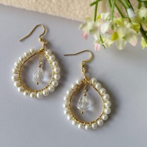 Teardrop Pearl Earings